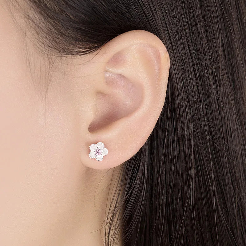 Pendientes de Botón "Flor de Cerezo de Hi'ilawe" 🌸✨