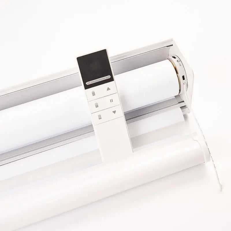 China Factory Wholesal Modern Design 100%Polyester Remote Control Zebra Blinds For Bathroom