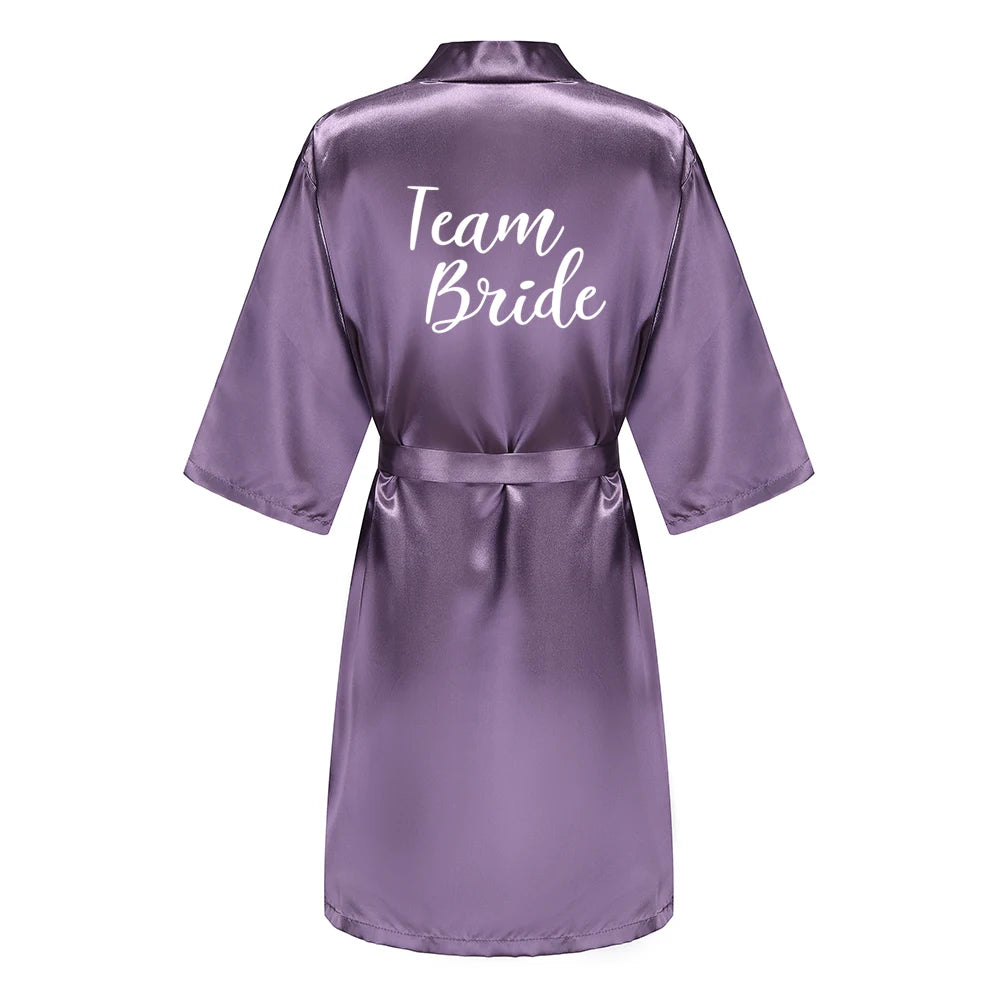 New Bathrobe Bride Satin-Silk Robe Women Bridal Party Sister Team Mother Shower Gift Bridesmaid Wedding Short Robes YE7883